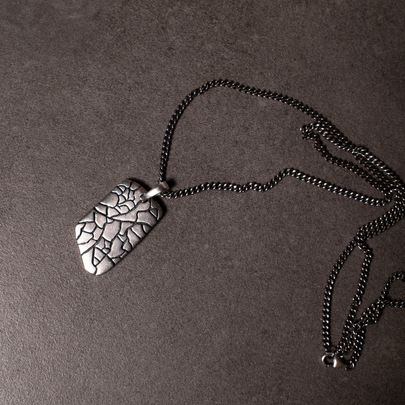 ELYSIAN SHARD NECKLACE