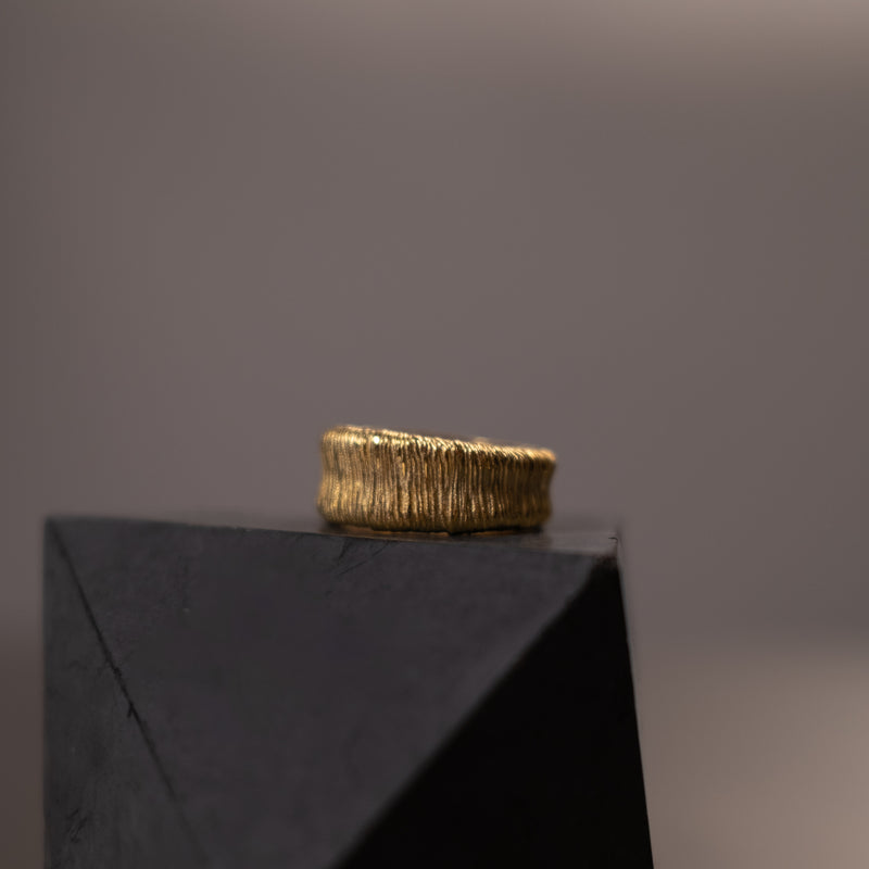 GOLD ETERNAL RING