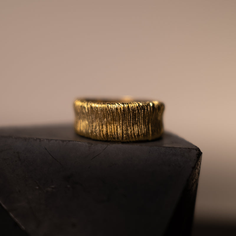 GOLD ETERNAL RING