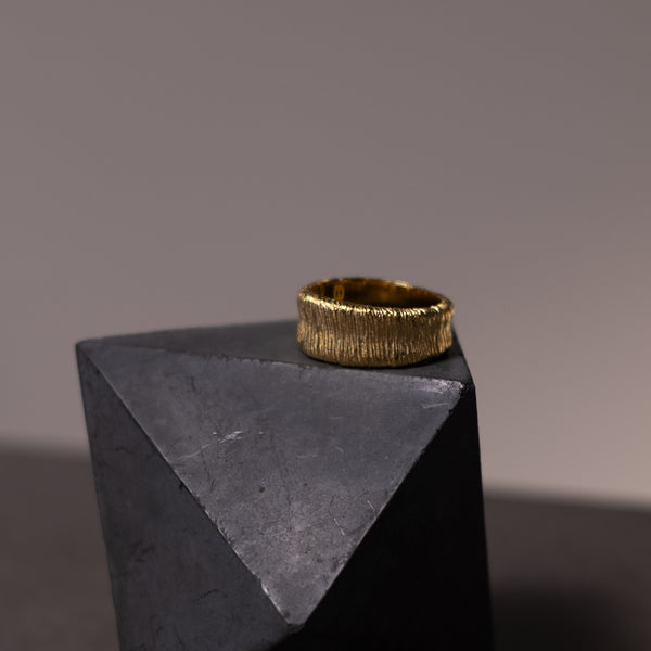 GOLD ETERNAL RING