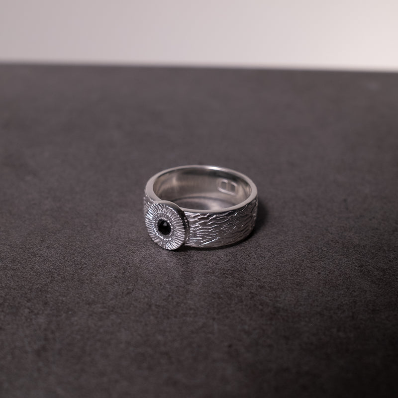 SILVER ETERNAL ECLIPSE RING